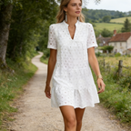 Damen Sommerkleid mit Lochspitze: Romantisches A-Linien Kleid mit V-Ausschnitt & Kurzarm – Luftiges Freizeitkleid im Boho-Chic S-L