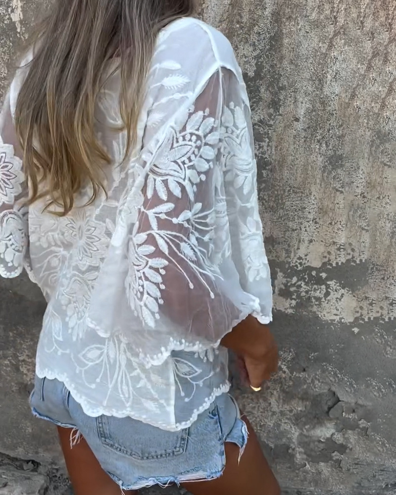 Damen Boho Bluse Weiß: Elegante Tunika mit Lochstickerei & Spitze, Sommerliches Oberteil, Kurzarm Fledermausärmel, Vintage Look, Weiß S-3XL