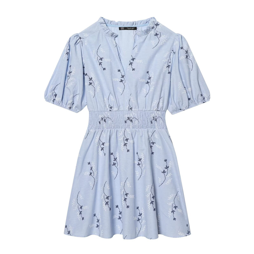 Hellblaues Sommerkleid: Elegante Stickerei, V-Ausschnitt & Taillierung S-L