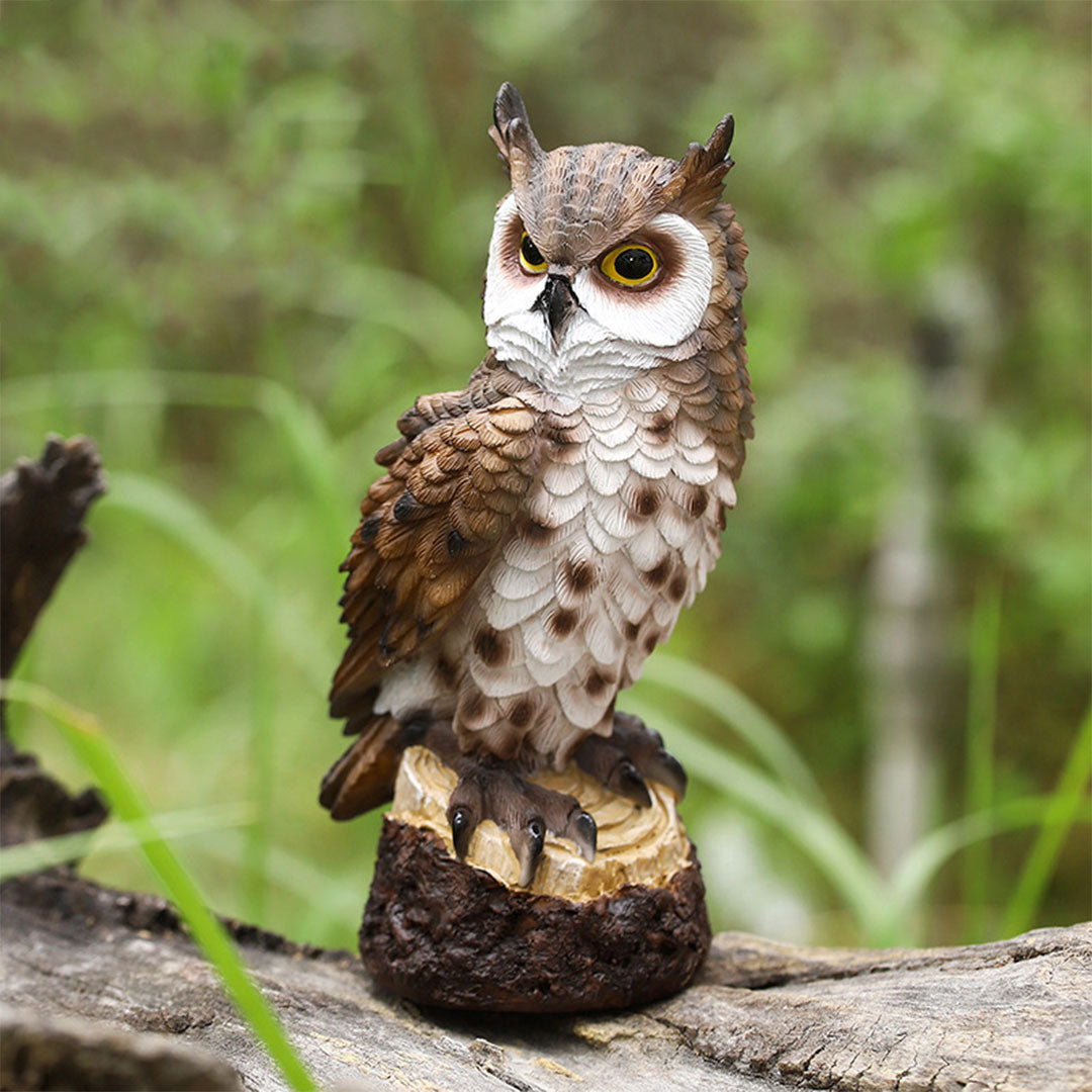 Harz Eulenstatue für den Garten – Naturgetreue Wildtier Dekoration
