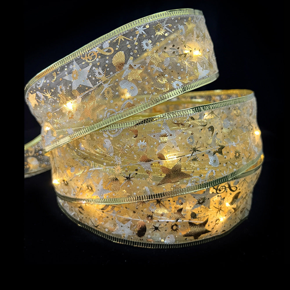 LED Lichterkette mit Satinband – Weihnachtsbeleuchtung auf Kupferdraht